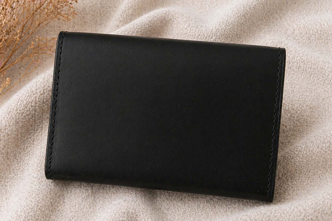Attachable Leather Card Holder Set