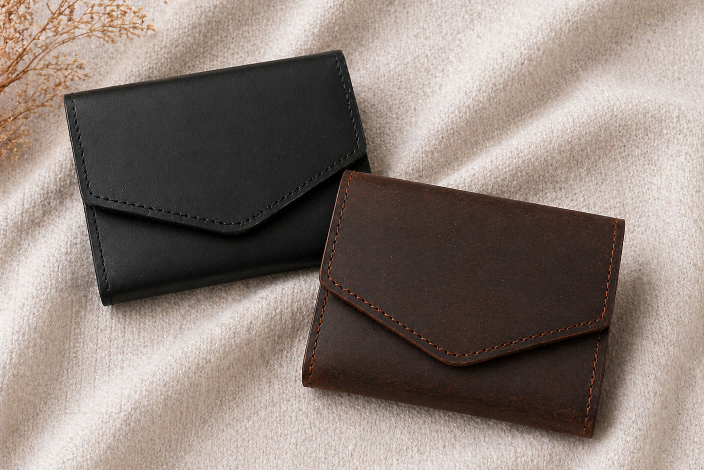 Attachable Leather Card Holder Set